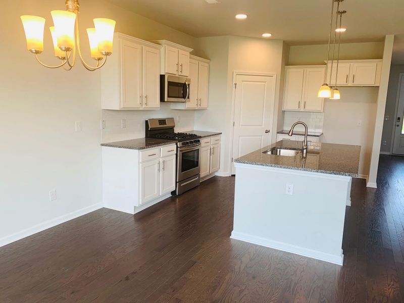 205 Rhodes Ct, Summerville, SC 29486