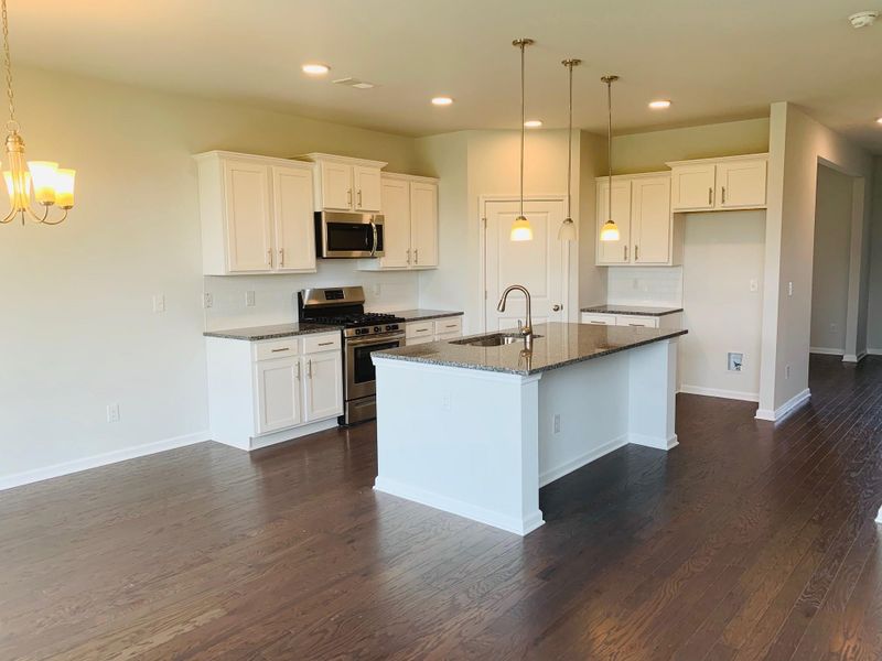 205 Rhodes Ct, Summerville, SC 29486