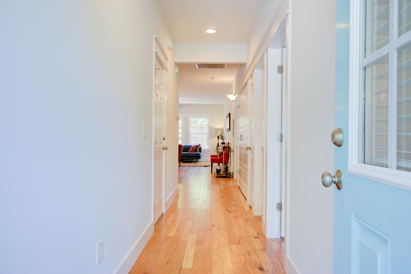 1758 Jervey Ave, Charleston, SC 29407