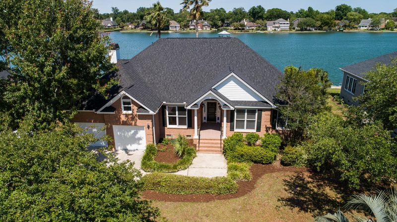 1214 Waterfront Dr, Mount Pleasant, SC 29464