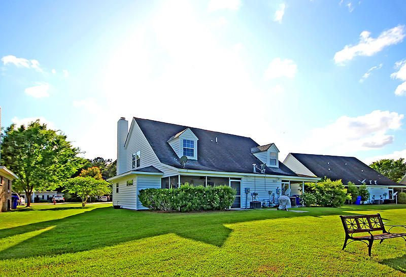 2249 Kings Gate Ln, Mount Pleasant, SC 29466