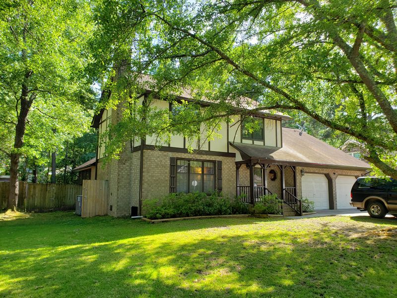 110 Retriever Ln, Summerville, SC 29485