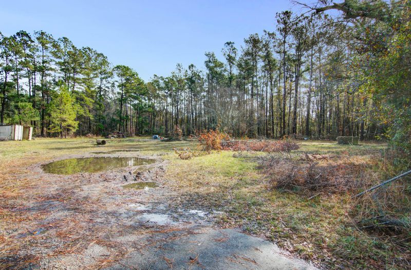 1672 Orangeburg Rd, Summerville, SC 29483