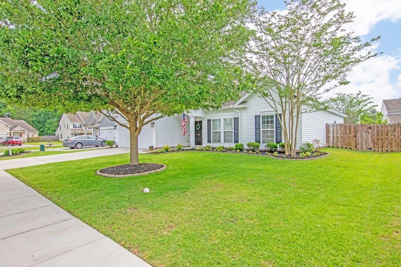 5153 Blair Rd, Summerville, SC 29483