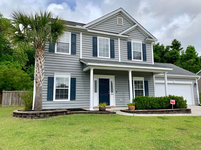 1453 Ashley Garden Blvd, Charleston, SC 29414