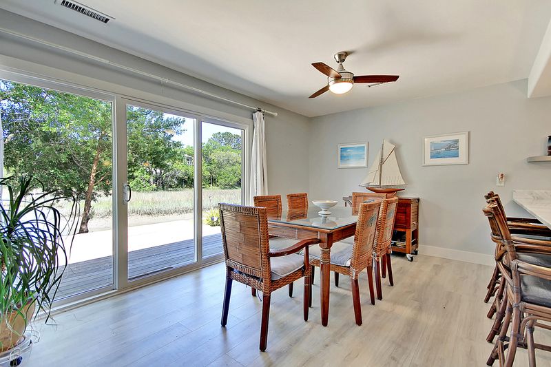 662 Port Cir, Charleston, SC 29412