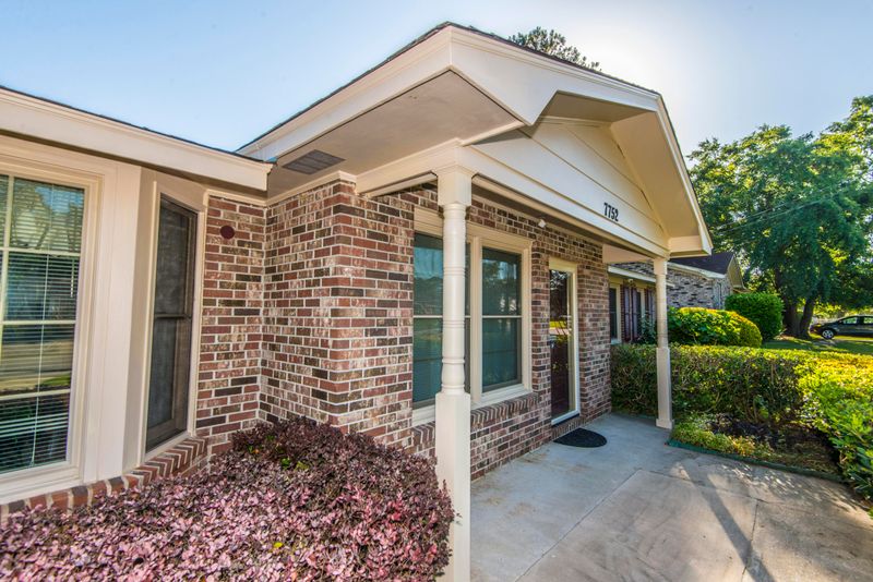 7752 Allwood Ave, North Charleston, SC 29418