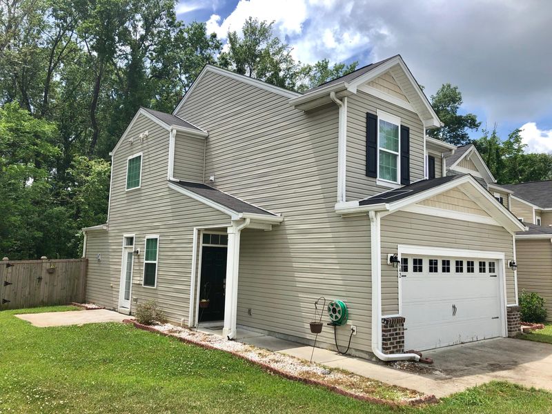 142 Dream St, Summerville, SC 29483