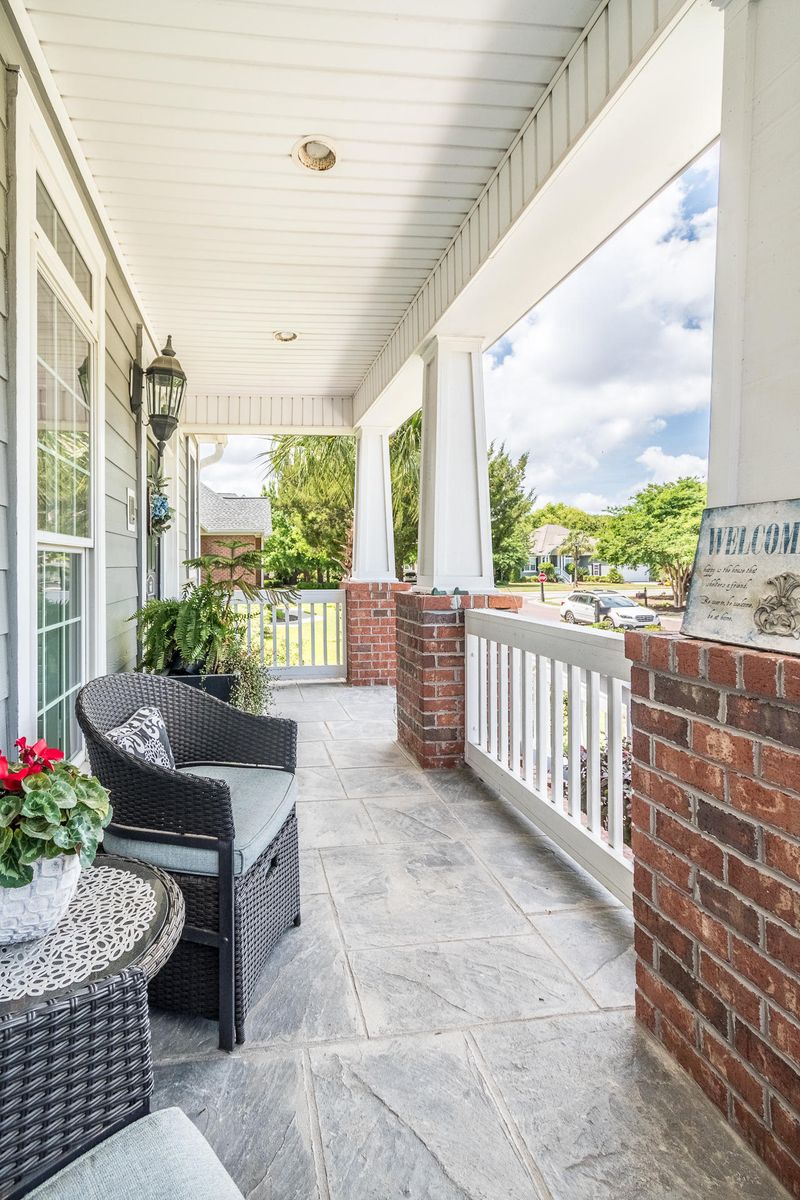 661 White Chapel Cir, Charleston, SC 29412