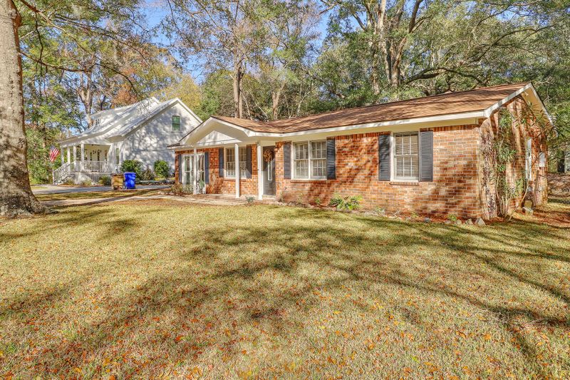 1142 Bradford Ave, Charleston, SC 29412