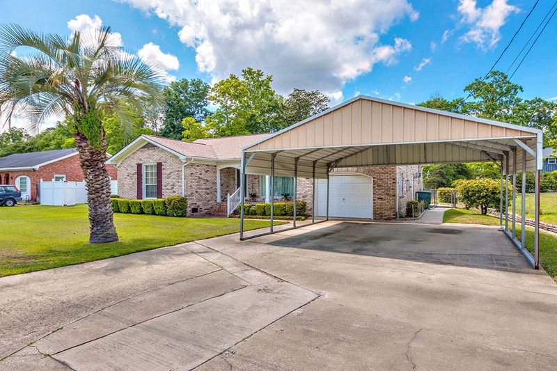 1248 Hillside Dr, Hanahan, SC 29410