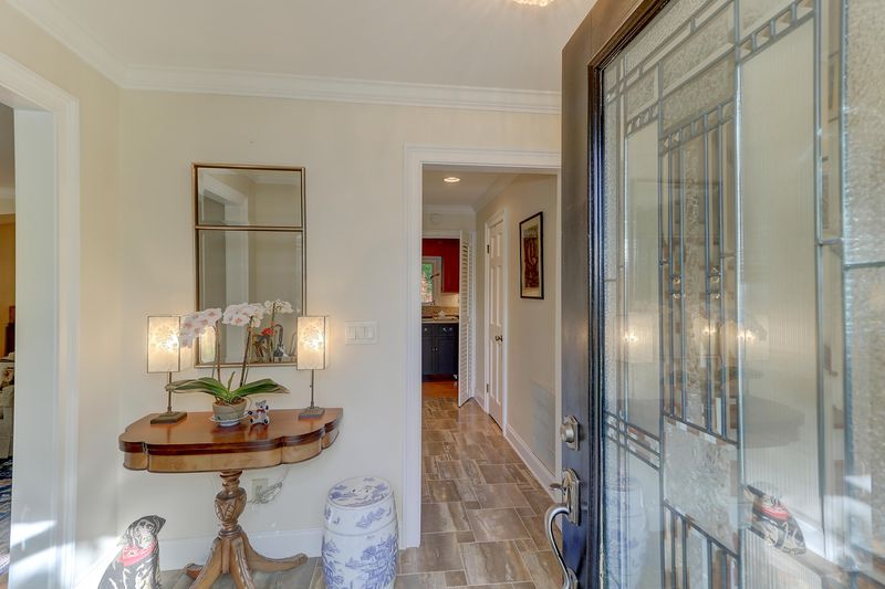 70 Brisbane Dr, Charleston, SC 29407