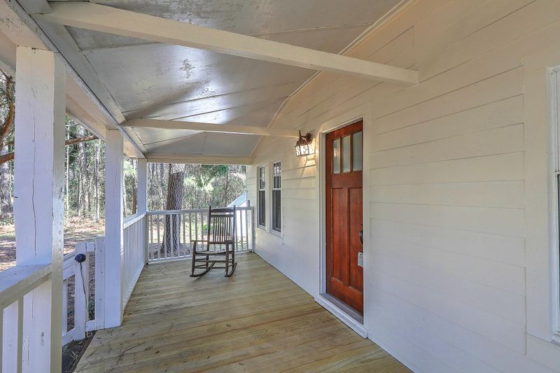 473 Mercantile Rd, Mcclellanville, SC 29458