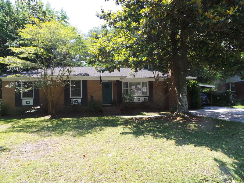 2244 Pinehurst Ave, Charleston, SC 29414
