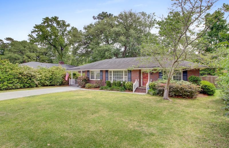 506 Canterbury Rd, Charleston, SC 29407