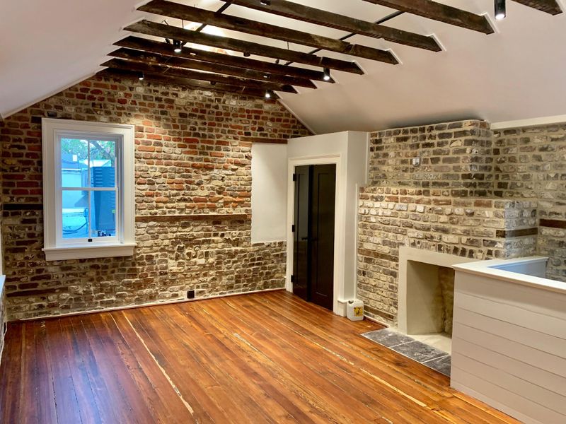 193 King St #3, Charleston, SC 29401