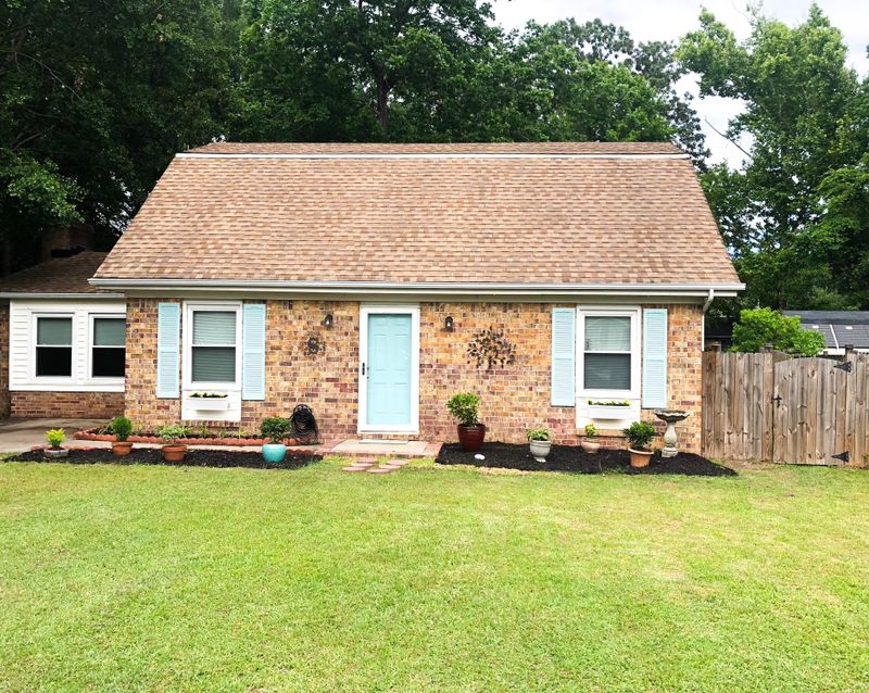 121 Wedgewood Cir, Goose Creek, SC 29445