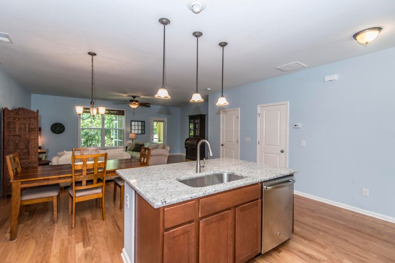 1834 Chauncys Ct, Mount Pleasant, SC 29466
