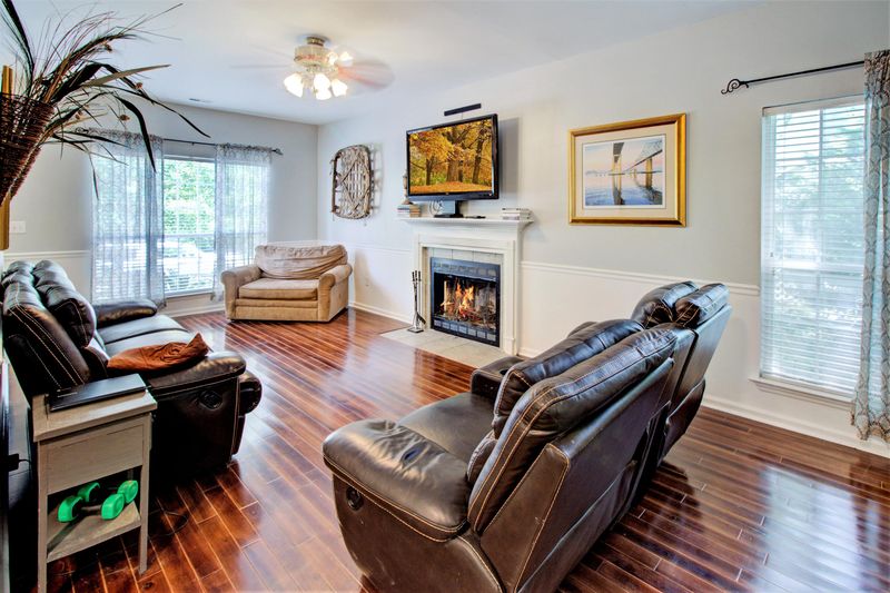 1890 N Smokerise Way, Mount Pleasant, SC 29466