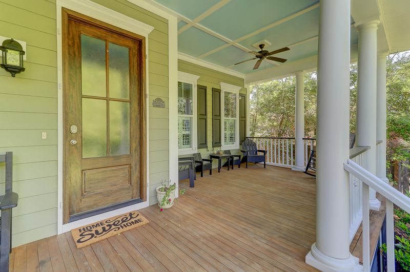 1761 Old Military Rd, Charleston, SC 29412
