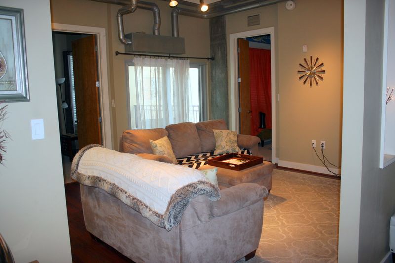 150 Bee St #604, Charleston, SC 29401