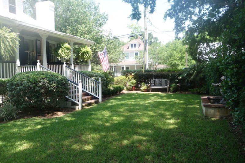 309 Hibben St, Mount Pleasant, SC 29464