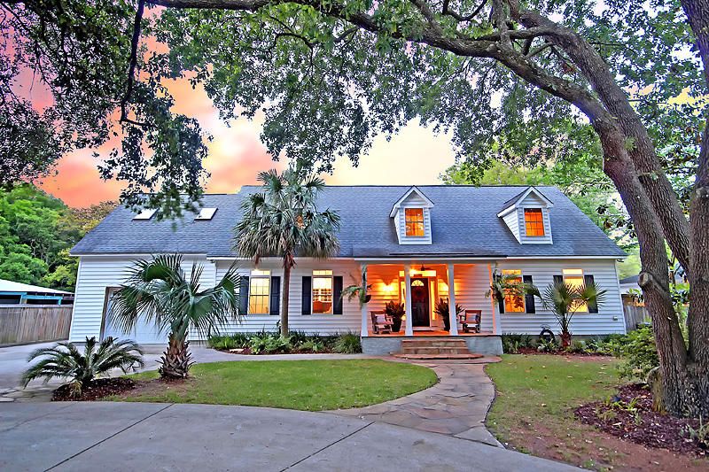 1308 Wayne St, Mount Pleasant, SC 29464