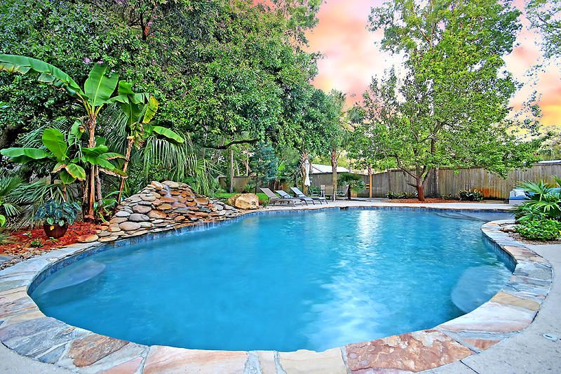 1308 Wayne St, Mount Pleasant, SC 29464