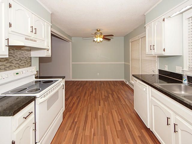 230 Cornell Dr, Ladson, SC 29456