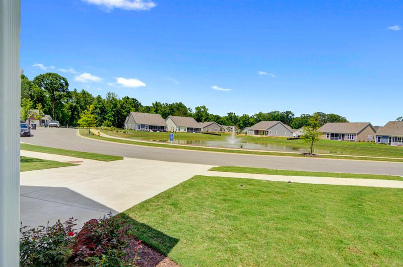 1176 Old Field Dr, Summerville, SC 29483