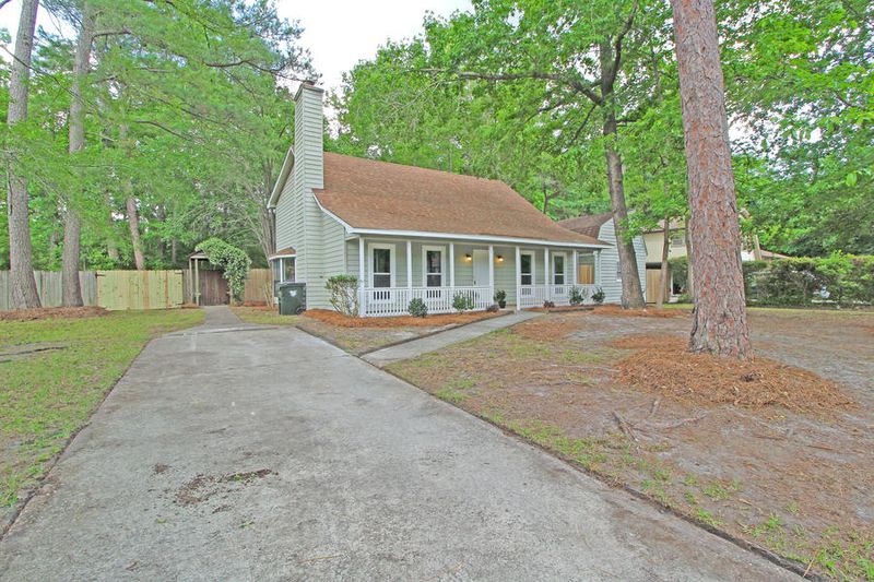 127 Wilson Dr, Summerville, SC 29483
