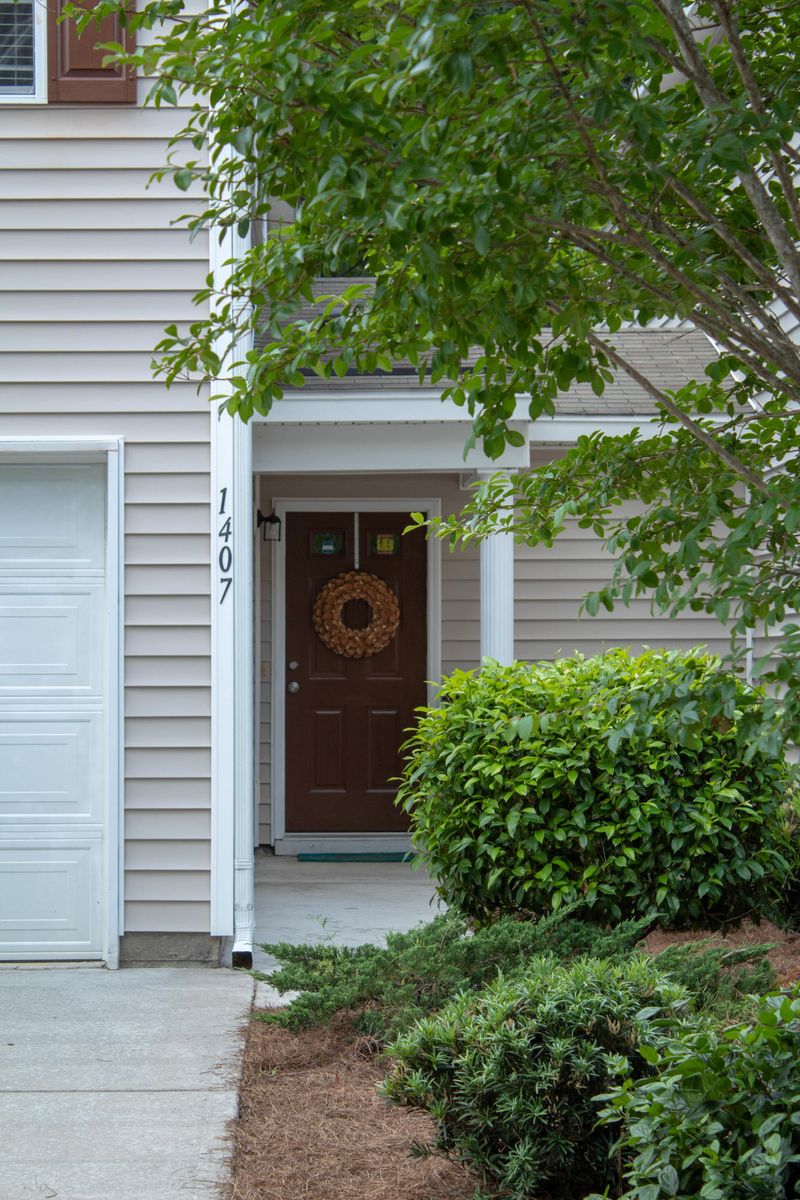 1407 Saratoga Ct, North Charleston, SC 29420