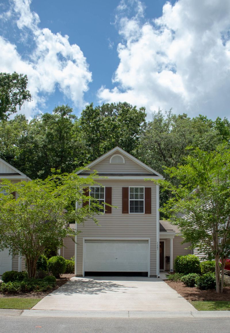 1407 Saratoga Ct, North Charleston, SC 29420