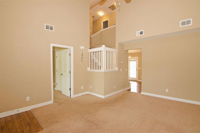 426 Truman Dr, Goose Creek, SC 29445