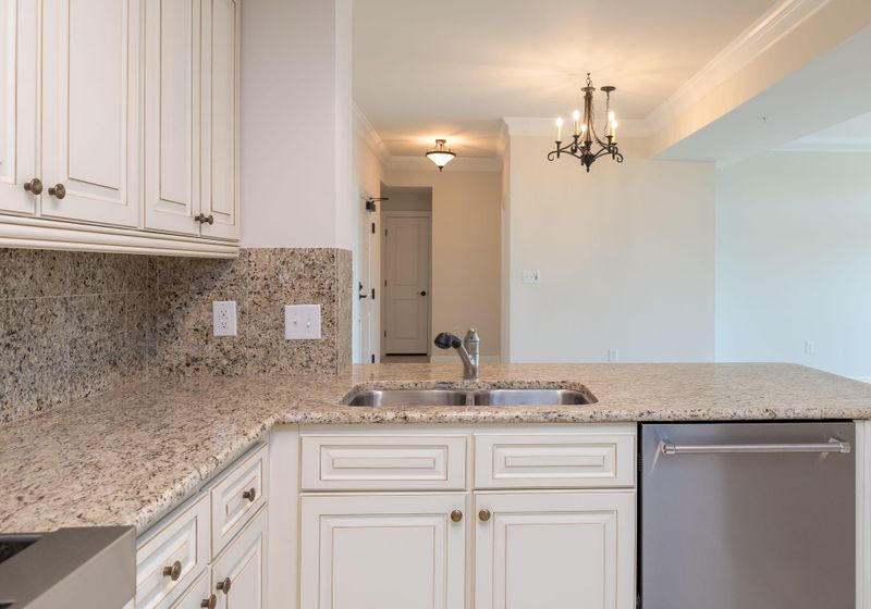 33 Calhoun St #227-Bld, Charleston, SC 29401