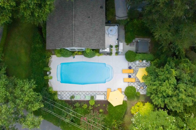 2188 Ft Pemberton Dr, James Island, SC 29412