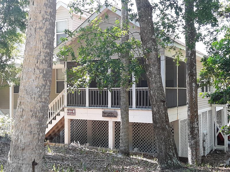 520 B Oristo Ridge Ln, Edisto Island, SC 29438