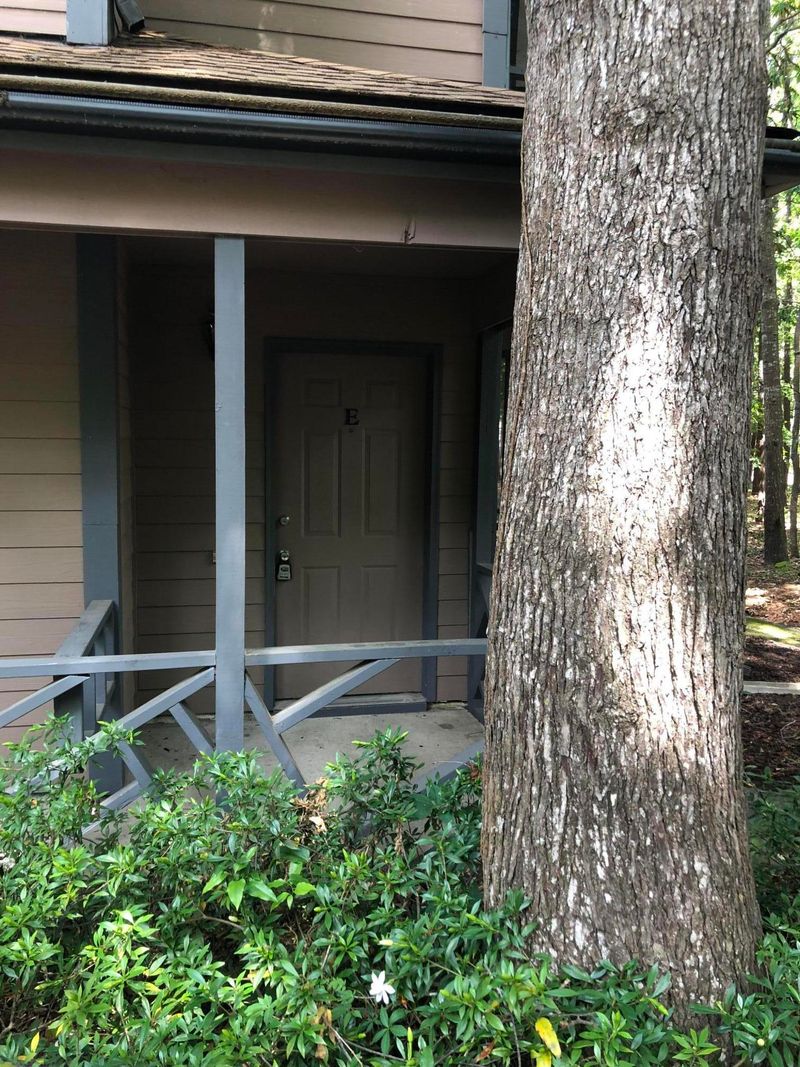 7945 Edgebrook Cir, North Charleston, SC 29418