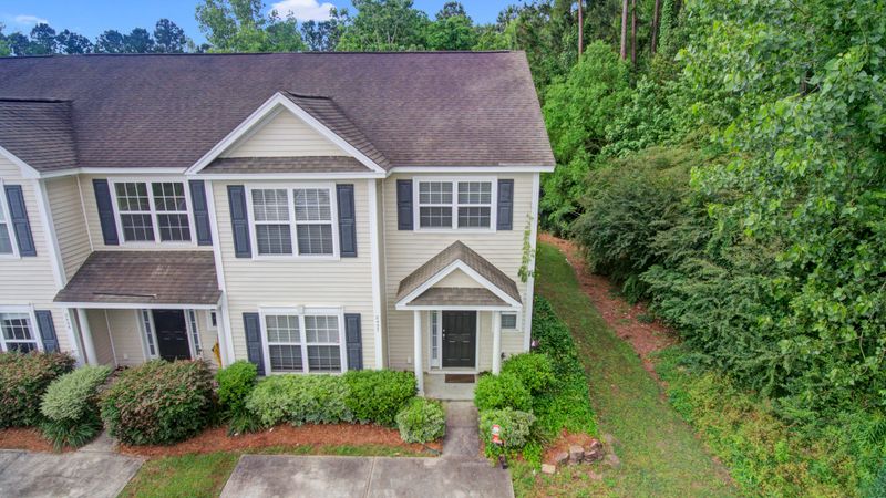 2439 Scholar Ln, North Charleston, SC 29406