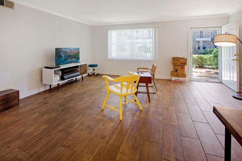 516 Arlington Dr #A-4, Charleston, SC 29414