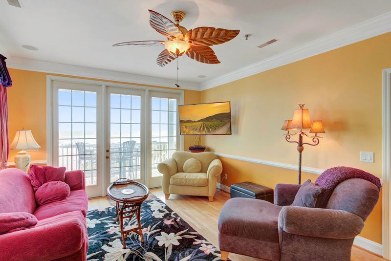 106 W Arctic Ave #2-H, Folly Beach, SC 29439