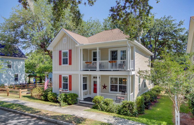 5191 Celtic Dr, North Charleston, SC 29405