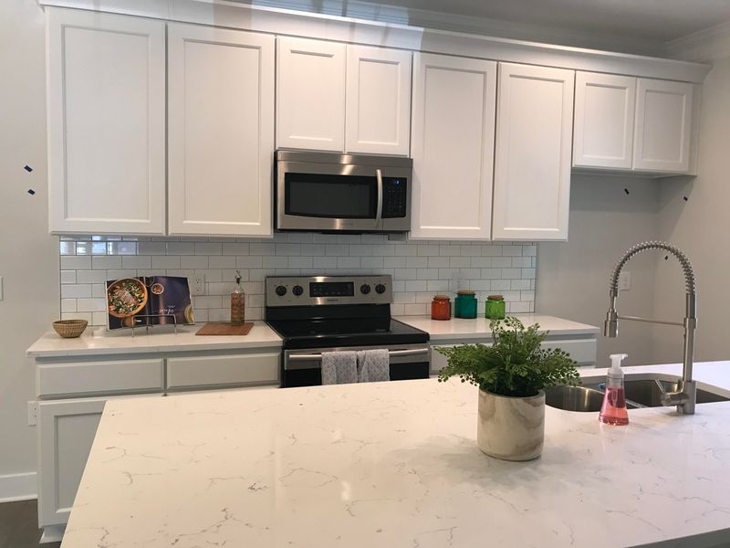 711 Kent St, Mount Pleasant, SC 29464