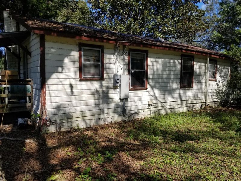 121 Elmore Ter, Saint George, SC 29477