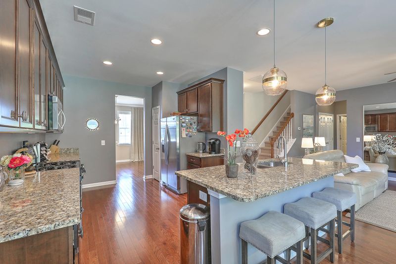 8170 Ronda Dr, North Charleston, SC 29406