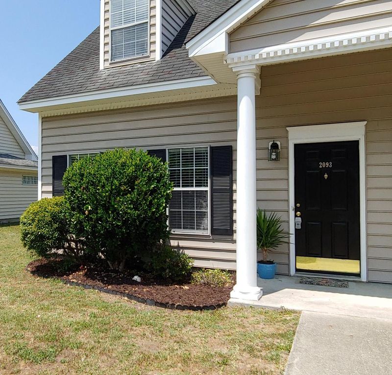 2093 Kings Gate Ln, Mount Pleasant, SC 29466