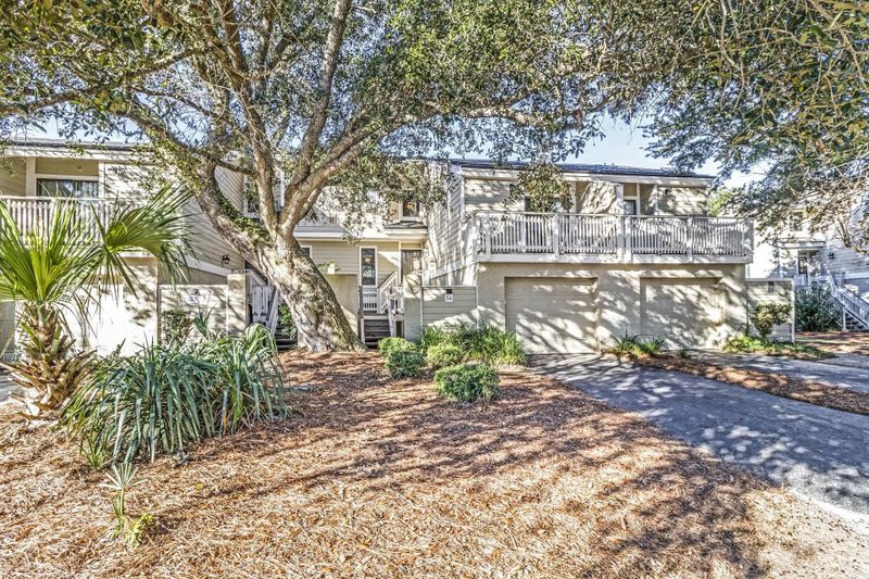 54 Fairway Dunes #1/13, Isle Of Palms, SC 29451