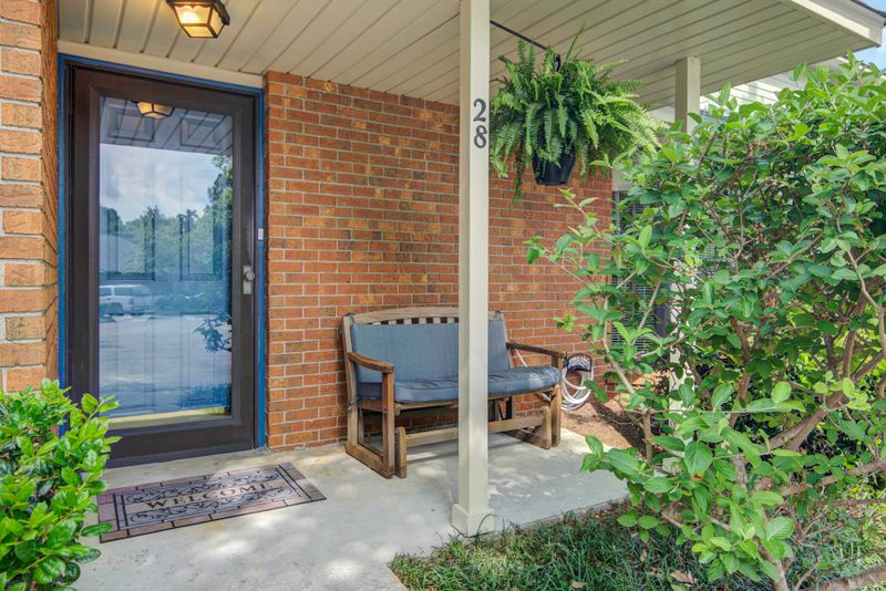 28 Indigo Ln, Goose Creek, SC 29445