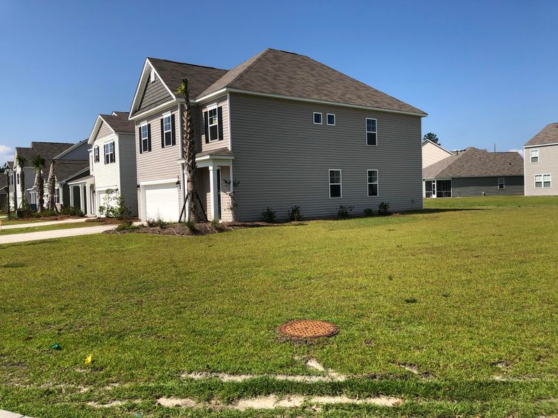 122 Greenwich Dr, Summerville, SC 29486