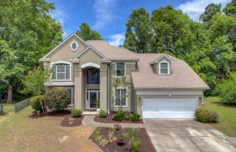 192 Revolution Dr, Mount Pleasant, SC 29464